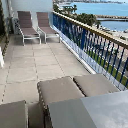 Splendide Vue Panoramique Sur La Mediterranee Apartment